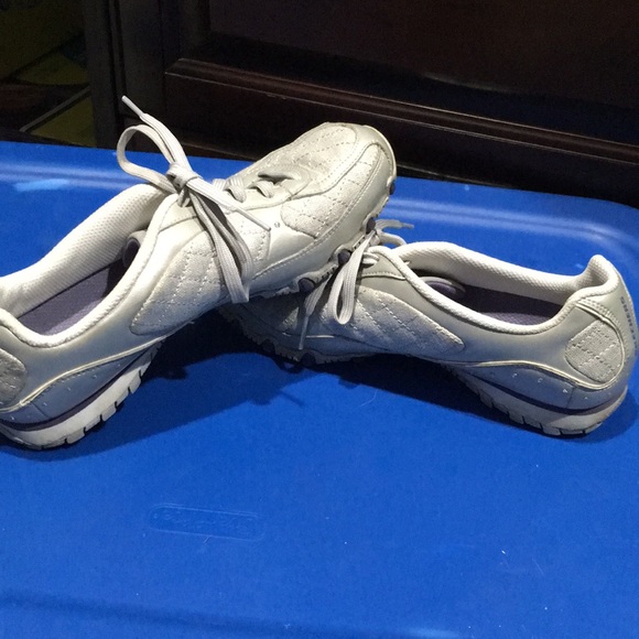 Skechers shoes - Picture 3 of 6